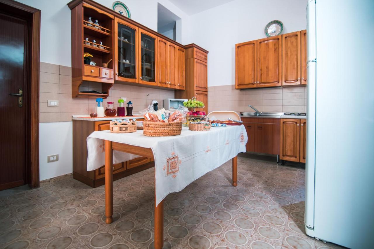 אבולה B&B U Prufissuri מראה חיצוני תמונה